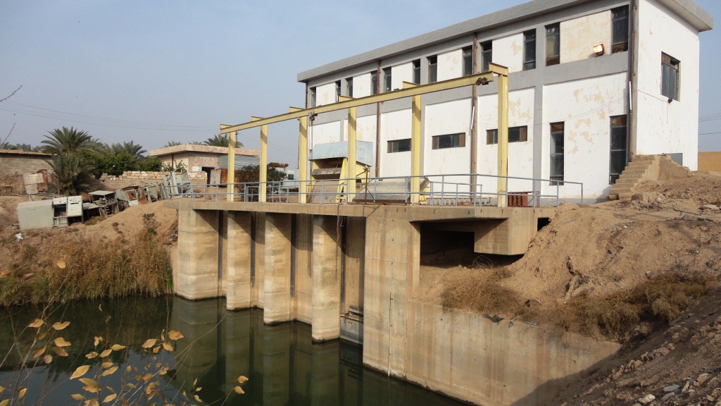 Al-Zakeetiya irrigation pump station / Al-Hafriya